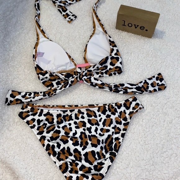 Cheetah bikini - Picture 4 of 4